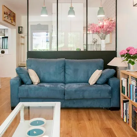 Апартаменты Charming Near Montparnasse